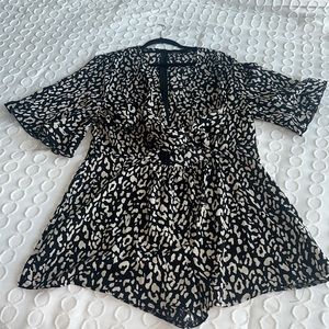 Leopard flutter slv romper